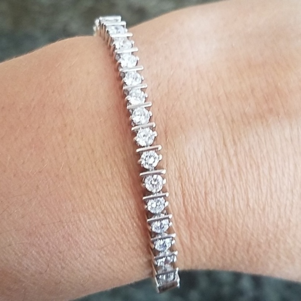 4mm Round Cubic zirconi Tennis Bracelet 7.5" inch